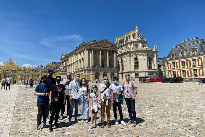 Versailles Small Group Guided Tour with Local Guide - The Hall of Mirrors in 15 minutes