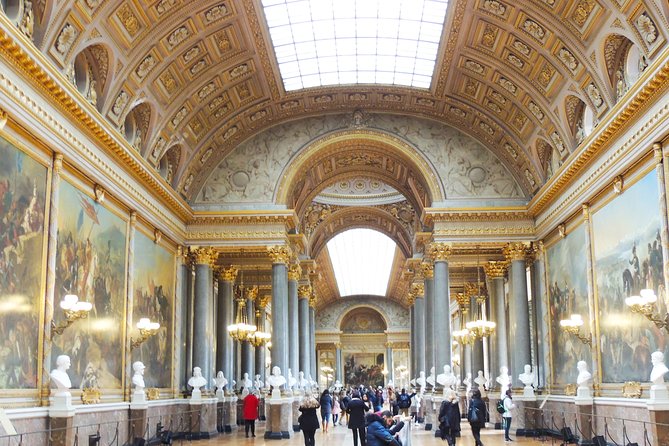 Versailles Small Group Guided Tour with Tranportation from Paris - The gardens: your best chance to slow down