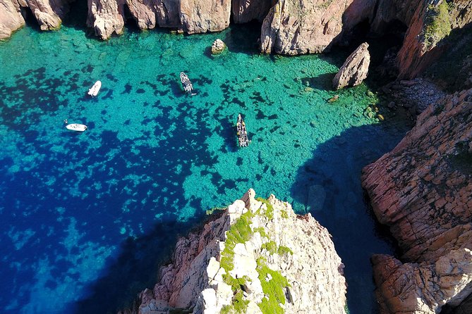 Visit Scandola, the creeks of Piana by boat - Why Scandola is best seen from the water
