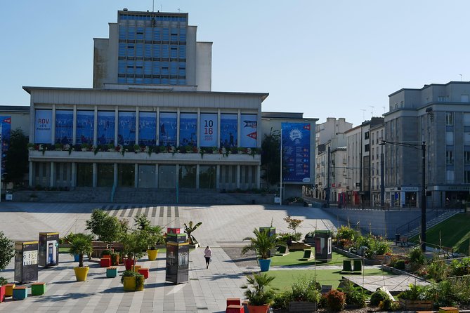 [Walking Tour] Discover the Best of Brest in 2 hours - A Medieval Tower and Memories of the Old City