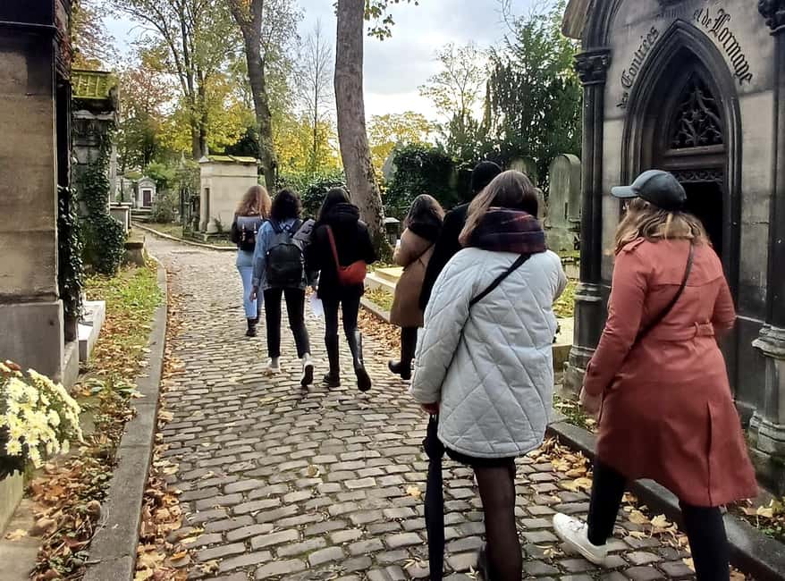 Who Killed Victor ? Escape Game at Père Lachaise Cemetery - What the Puzzles Ask of You